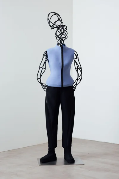 Look 3
